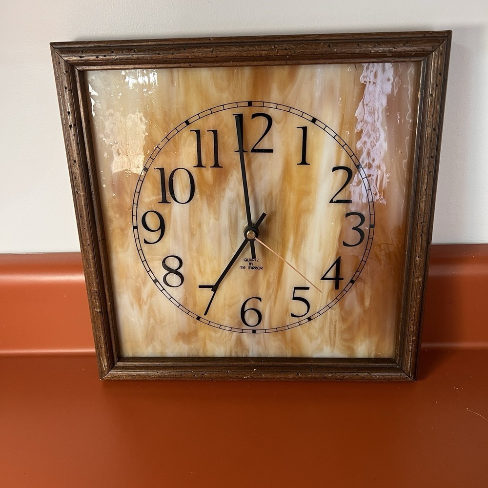 VNTG Mr. Mirror Slag Glass Mid Century‎ Square Wall Clock MCM Wood Frame Works
